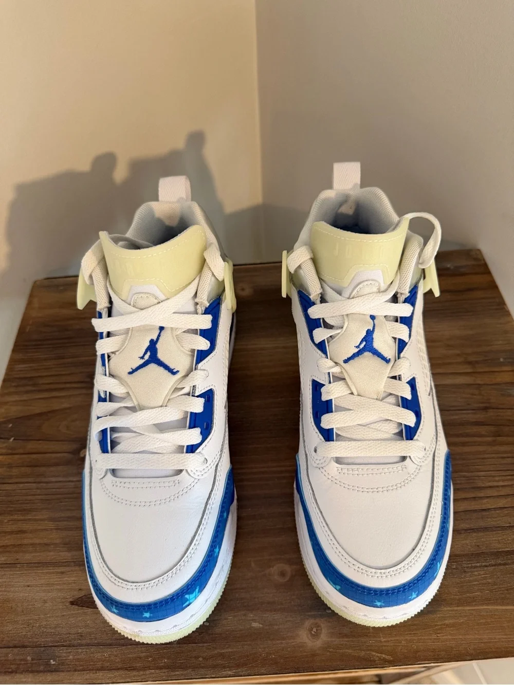 Air Jordan Spizike, blue and white, big kids, size 7Y